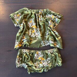 🌿 MilkBarn Baby Set – Floral Top & Bloomers -- 3-6 Months 🌼